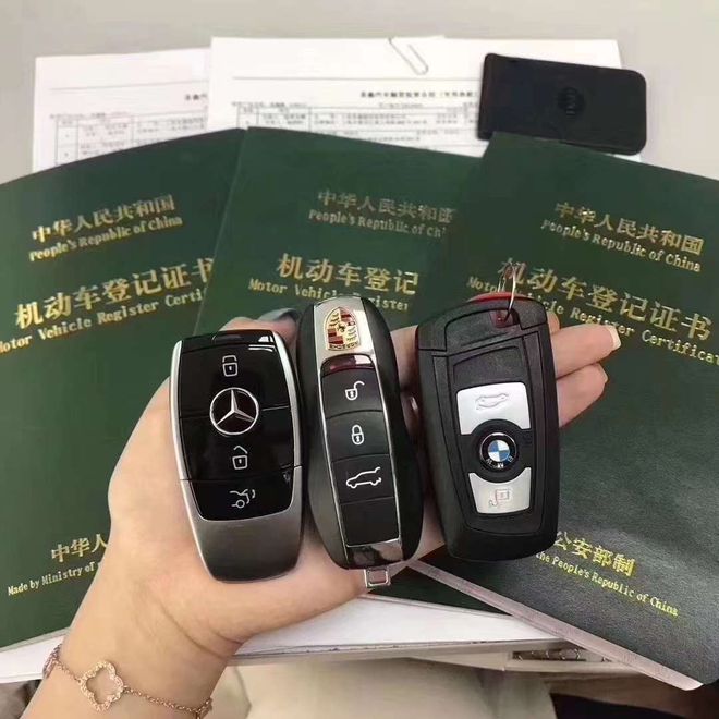 上海直系亲属车不押车贷款(贷款亲属车可以不押车吗)-添财网