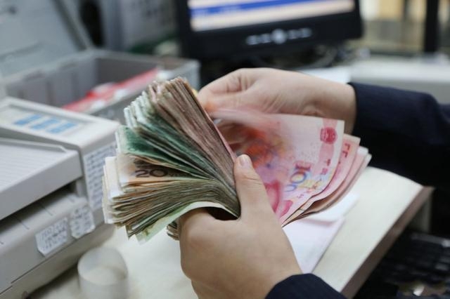 个人想贷款5万(个人如果贷款)-添财网