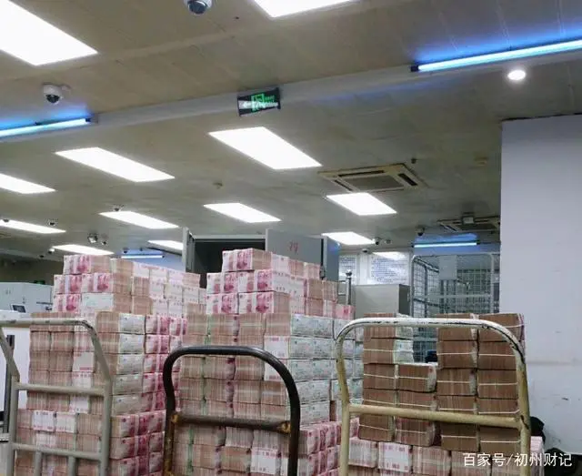 一亿现金有多重