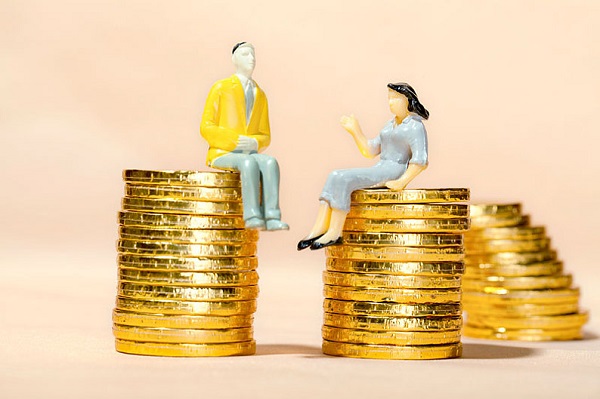 申请浦发万用金需要什么条件？贷款应该如何计算？