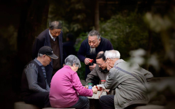 医保卡每月打入多少钱