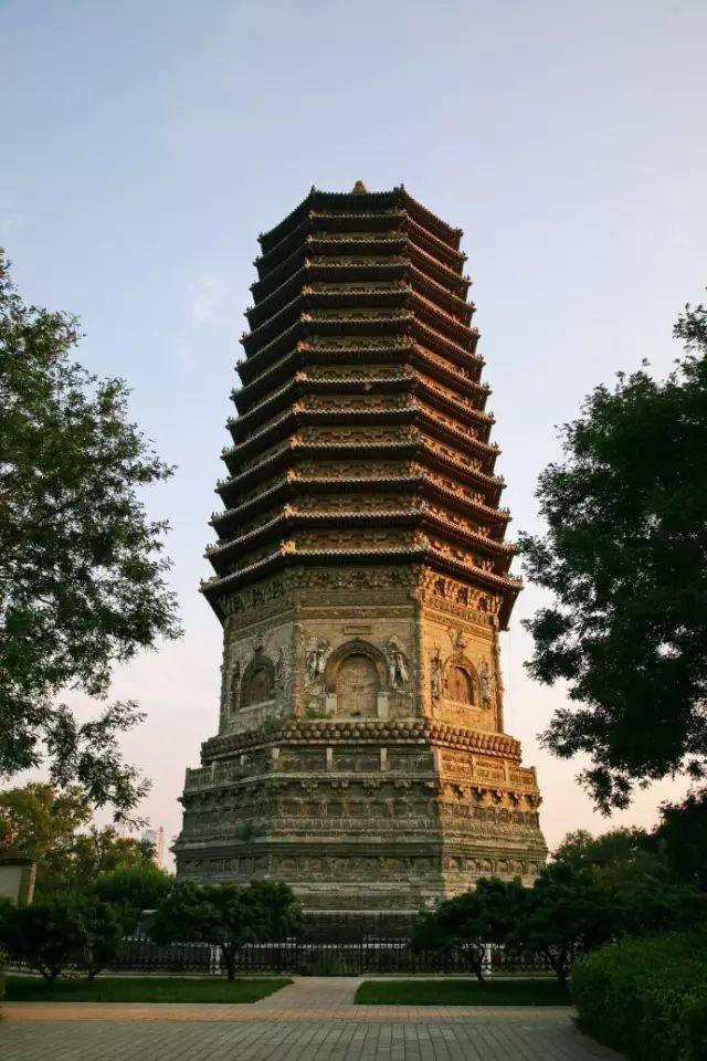 密檐式塔