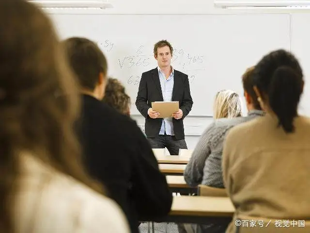 先抑后扬什么意思