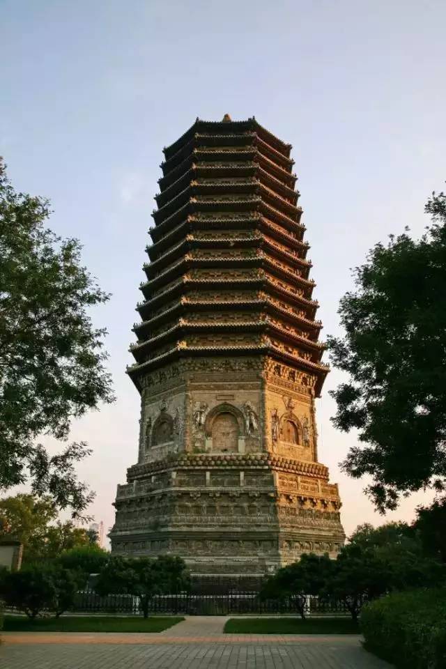 密檐式塔