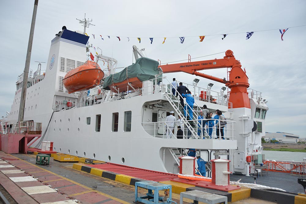 东方红3号
